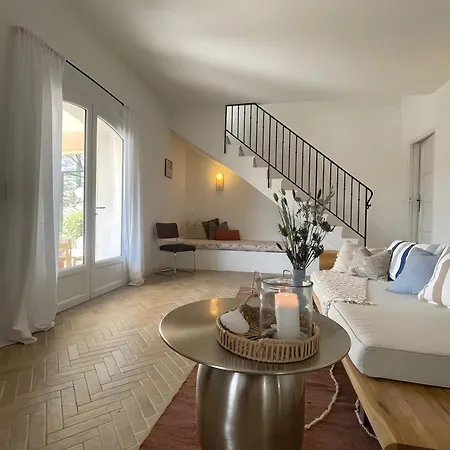 Villa 4 Bedrooms Pool Near Sea